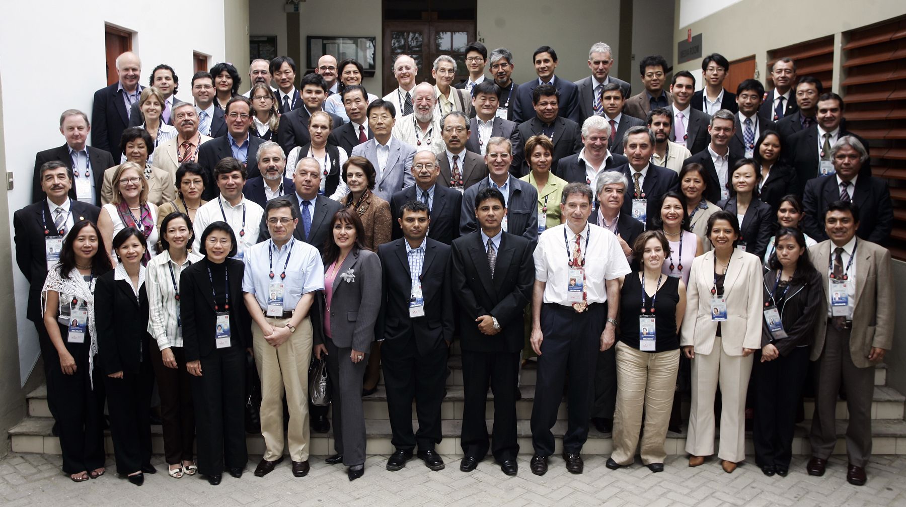 Foto oficial de la Conferencia Anual de Centros de Estudios Académicos (ASCC) en el marco de APEC en Piura. Foto: ANDINA/Rafael Cornejo