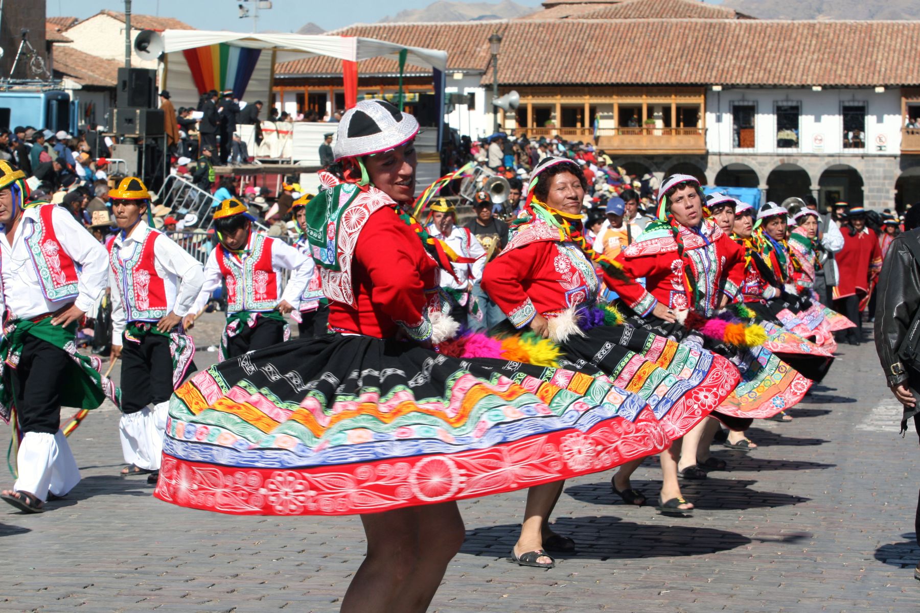 Desfile cívico en homenaje a la ciudad de Cusco. Foto: ANDINA/Norman Córdova