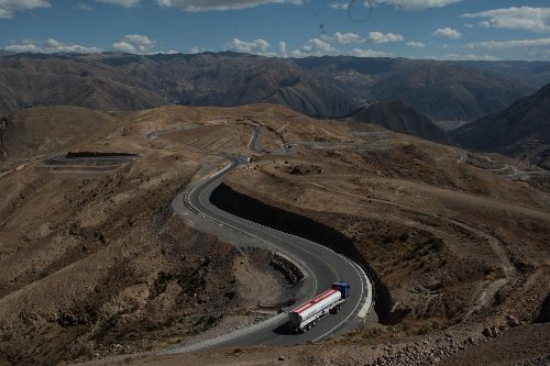 La brasileña Odebrecht está a cargo de las obras de la Interoceánica Sur. Foto: ANDINA/Jack Ramòn.
