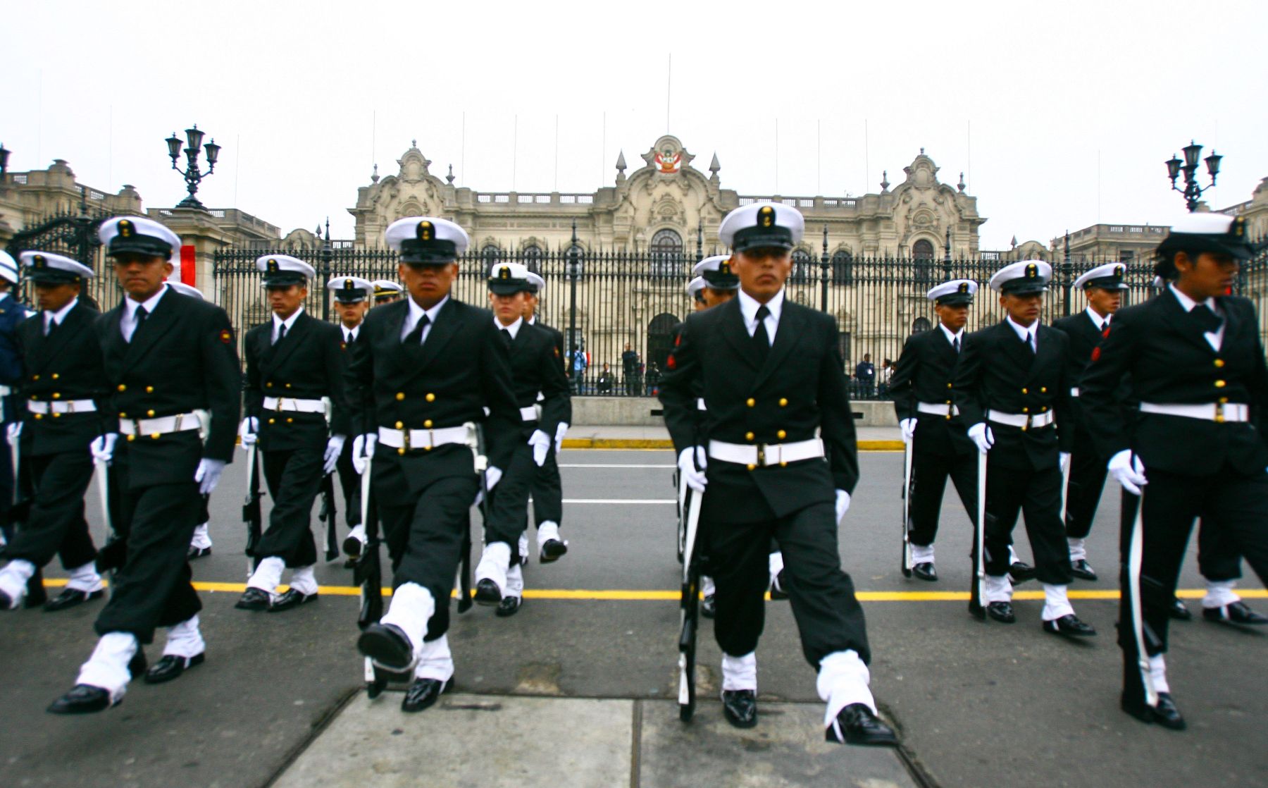 Fachada de Palacio de Gobierno el dìa de la conmemoración del 187 aniversario de la República del Perú. Foto: ANDINA / Piero Vargas.