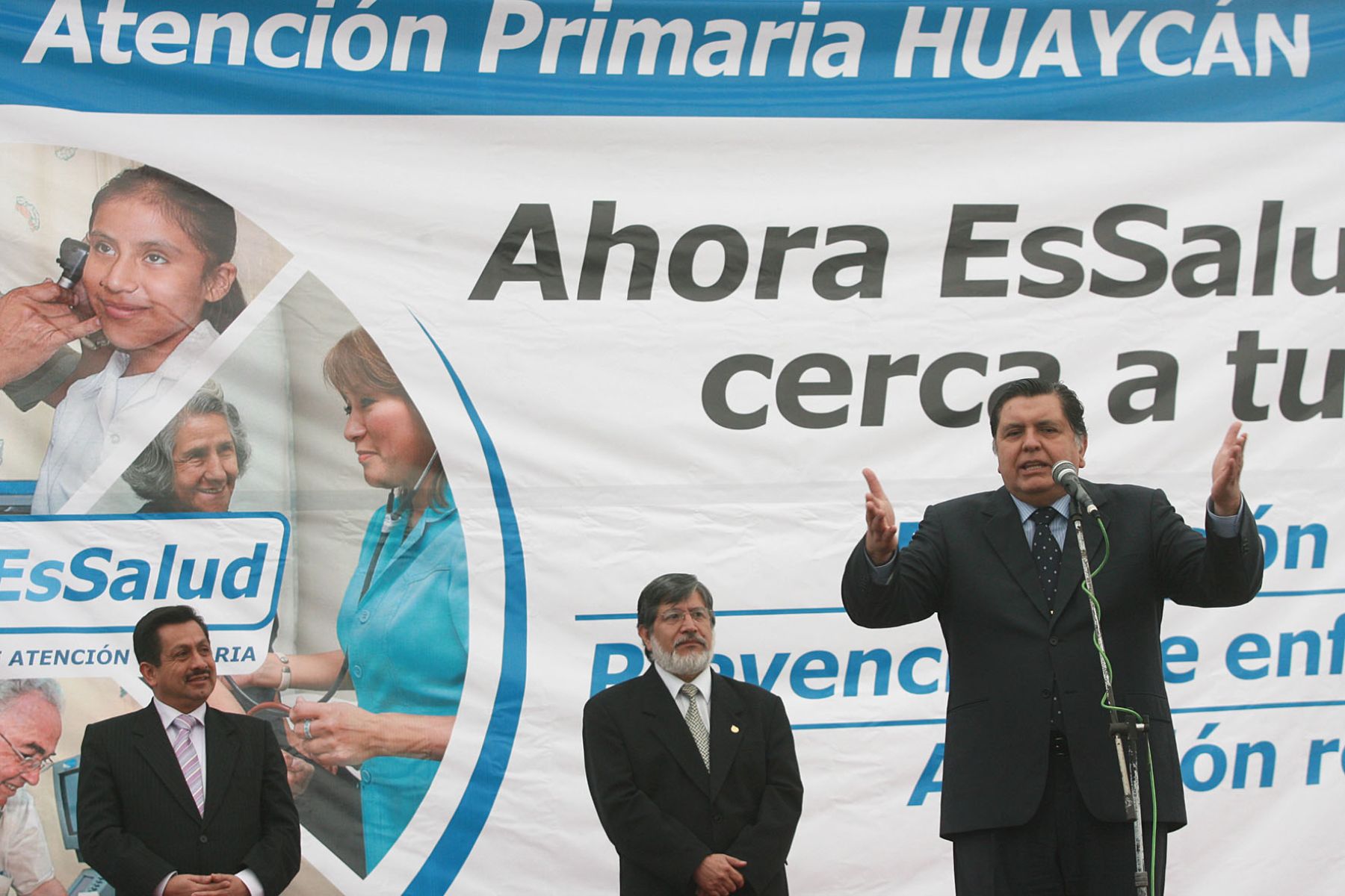 El Jefe de Estado, Alan García, inagura esta mañana el Centro de Atención Primaria de Essalud en Huaycan. Foto:ANDINA/ Sepres/Oscar Farje Gomero