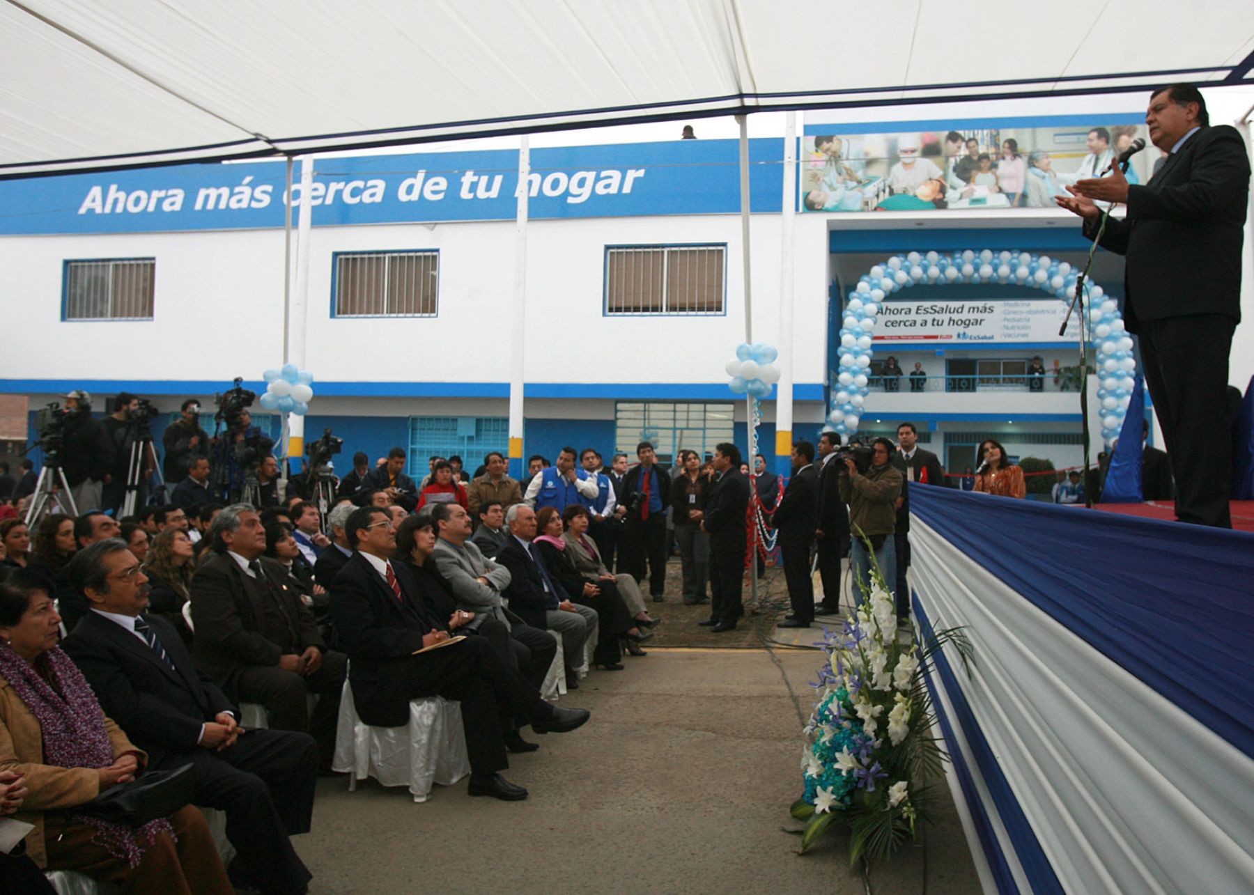 El Jefe de Estado, Alan García, inagura esta mañana el Centro de Atención Primaria de Essalud en Huaycan. Foto:ANDINA/ Sepres/Oscar Farje Gomero