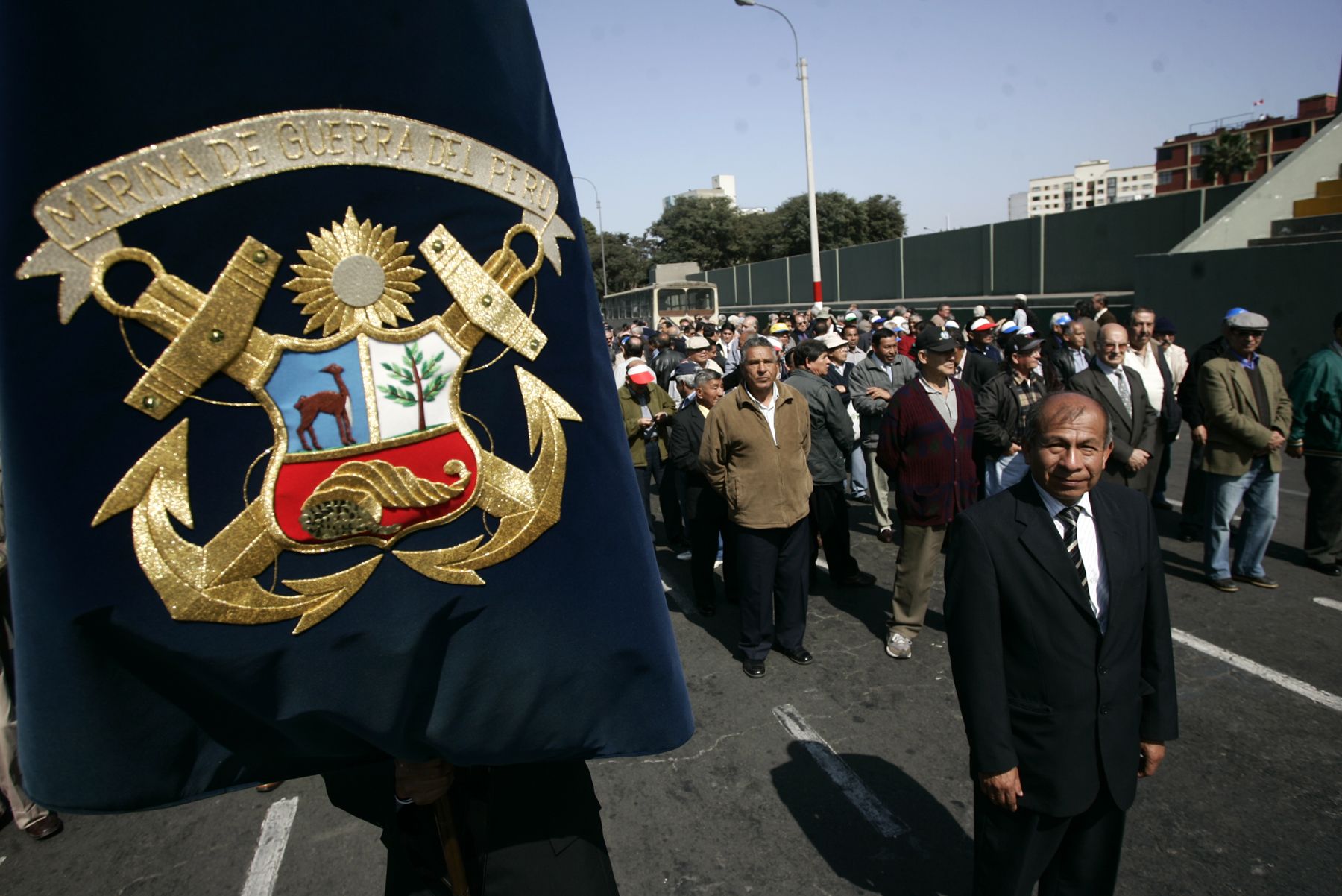 Desfile de miembros de las Fuerzas Armadas en retiro en la Av. De la Peruanidad. Foto: ANDINA/Rafael Cornejo