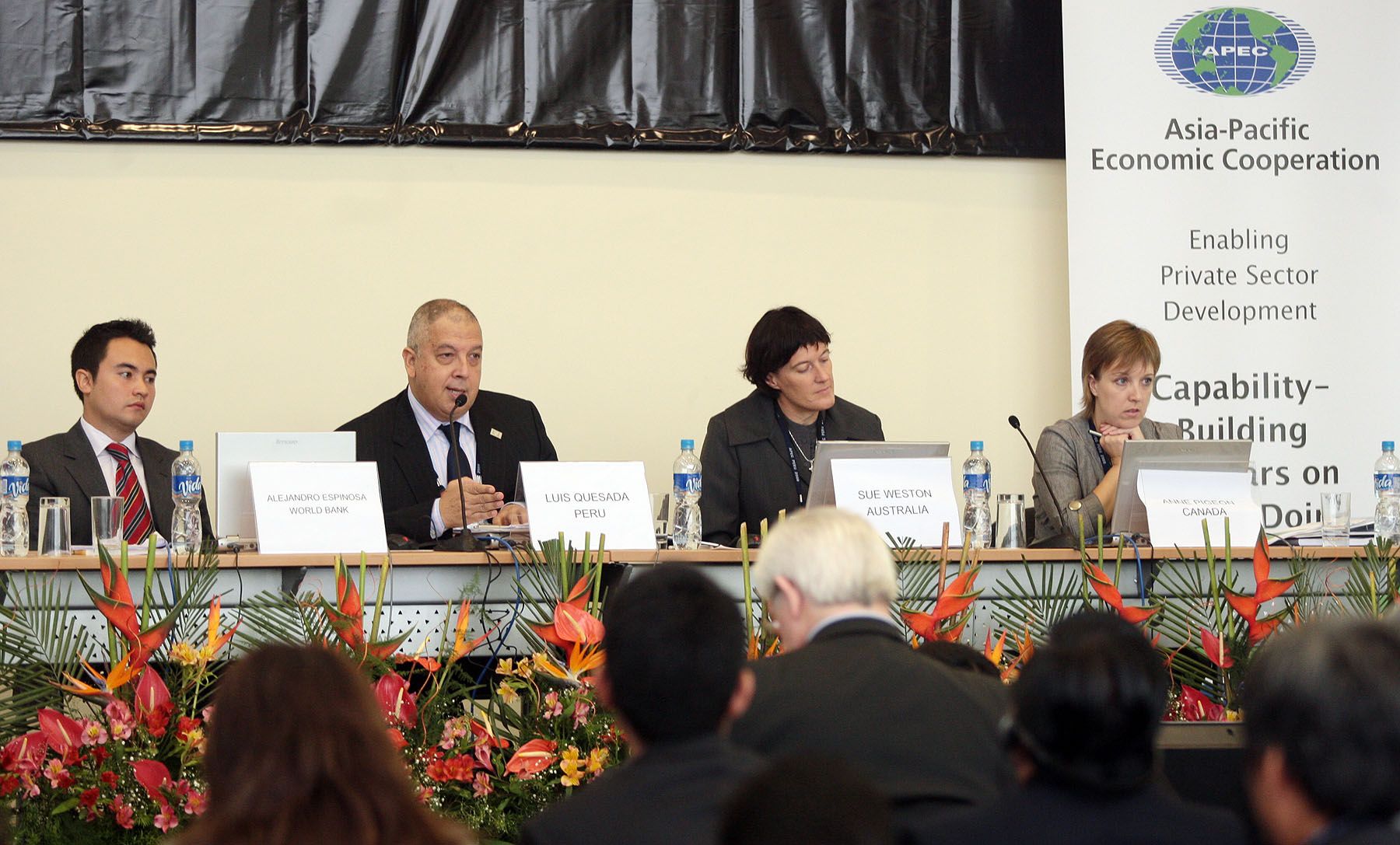 Mas de 200 representantes de las 21 economías que conforman el FORO APEC paraticipan desde hoy en la reunión del Grupo de Trabajo de APEC sobre pequeña y mediana empresa en Chiclayo.Foto:ANDINA/Carlos Lezama