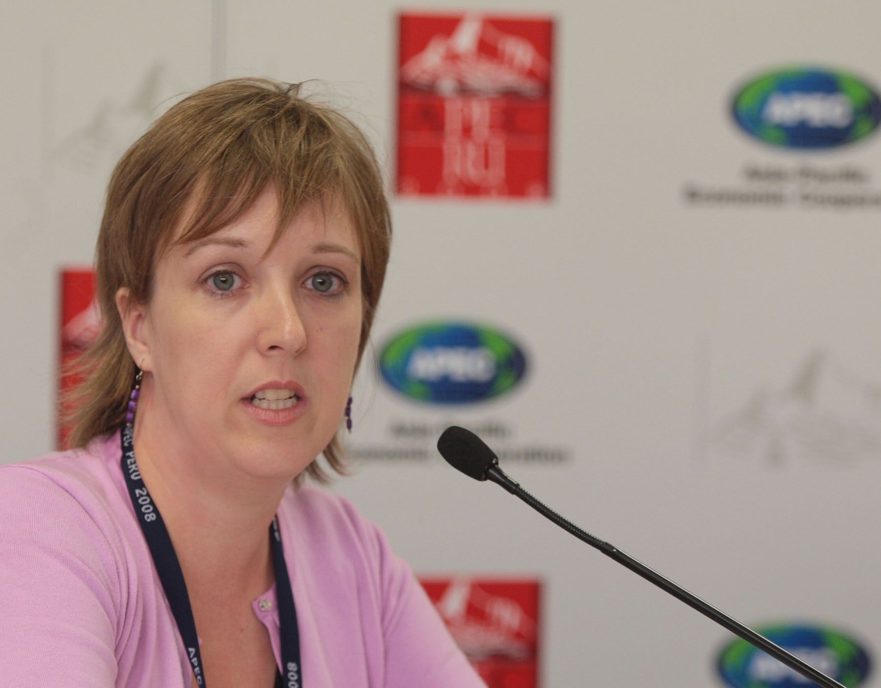 Conferencia de prensa de Anne Pigeon,experta en obtención de licencias de Canada la ciudad de Chiclayo.
Foto:ANDINA/Carlos Lezama