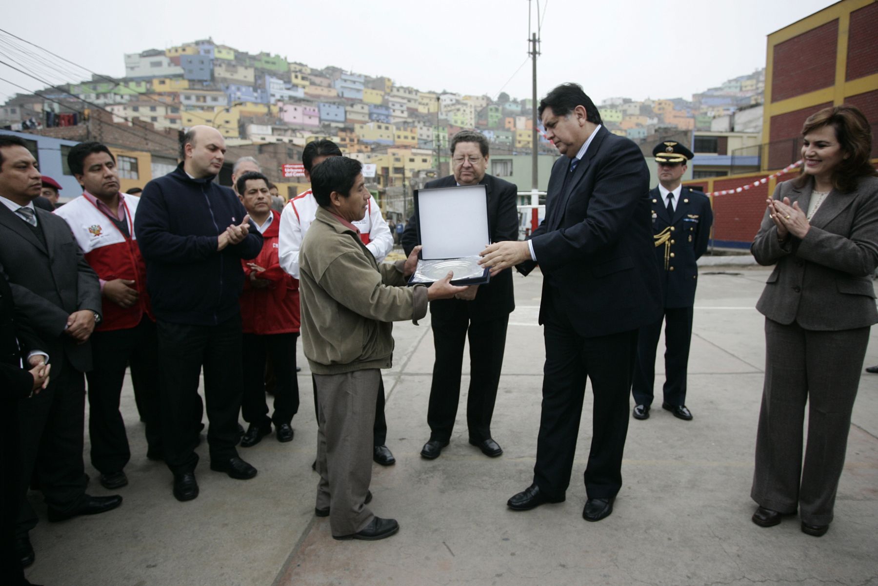 Presidente de la Repùblica, Alan García, inaguró obras de recuperación urbana en el Cerro San Cristobal. Foto: ANDINA / Rafael Cornejo.