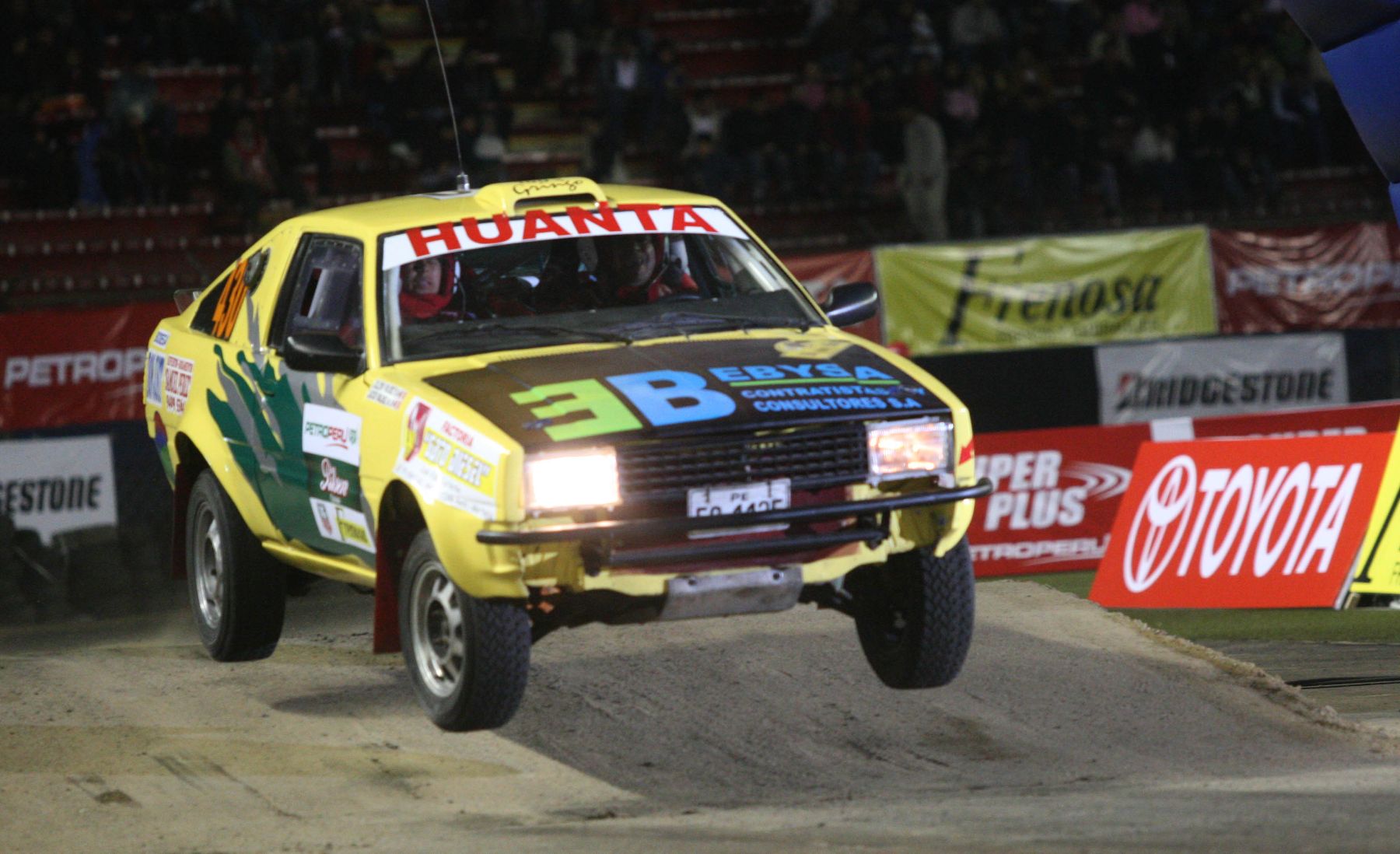 Esta noche se realiza en el Estadio Nacional Eel Super Prime de la XXXVIII edición del Gran Premio Nacional de Carreteras Caminos del Inca 2008. Foto: ANDINA / Piero Vargas