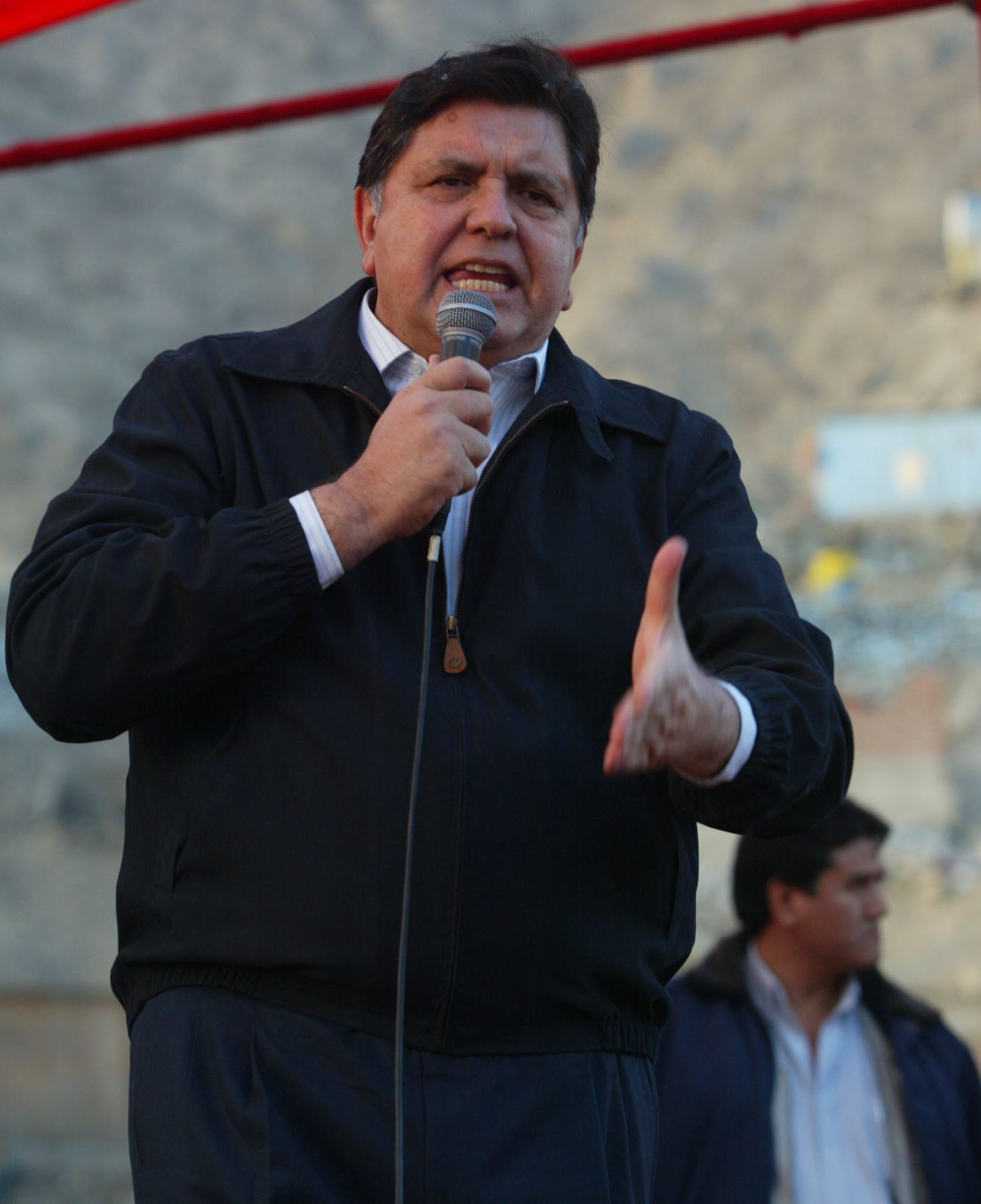 El Presidente de la República, Alan García,inauguró obras de agua potable en el A. H. Valle Amauta en el distrito de Ate. Foto: ANDINA / Rubén Grández.