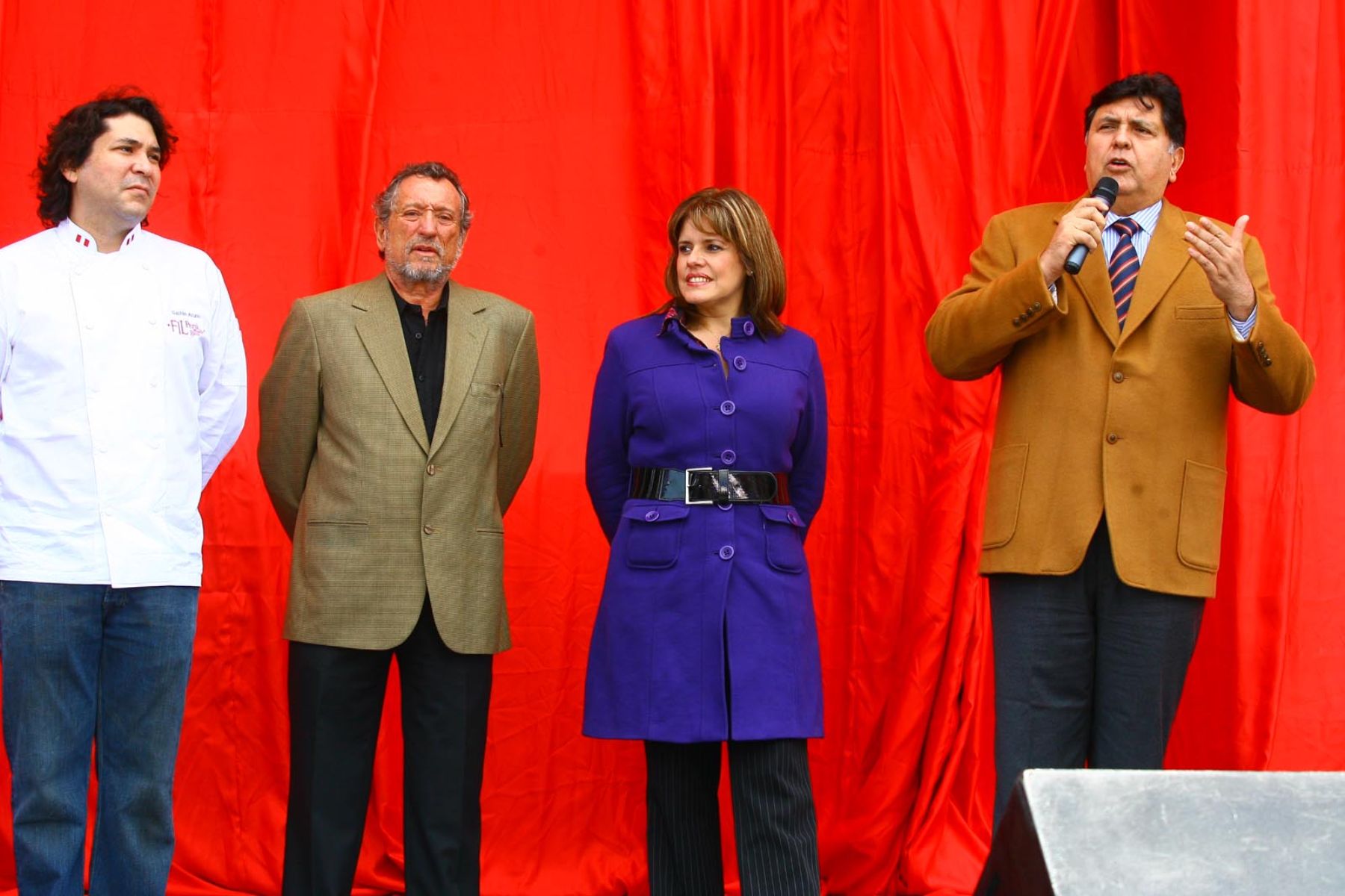 El presidente Alan García, inaugura la Primera Feria Internacional Gastronómica de Lima "Perú Mucho Gusto", que se realiza en el Cuartel San Martín, en  Miraflores. Foto: ANDINA / Piero Vargas