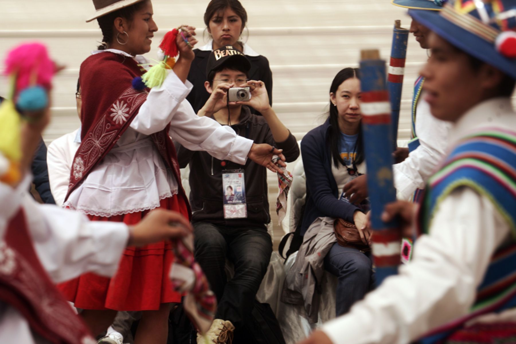 Llegada a la ciudad de Juliaca de los delegados que participarán en el Encuentro de Jóvenes en el marco de la APEC 2008. Foto: ANDINA / Rafael Cornejo.