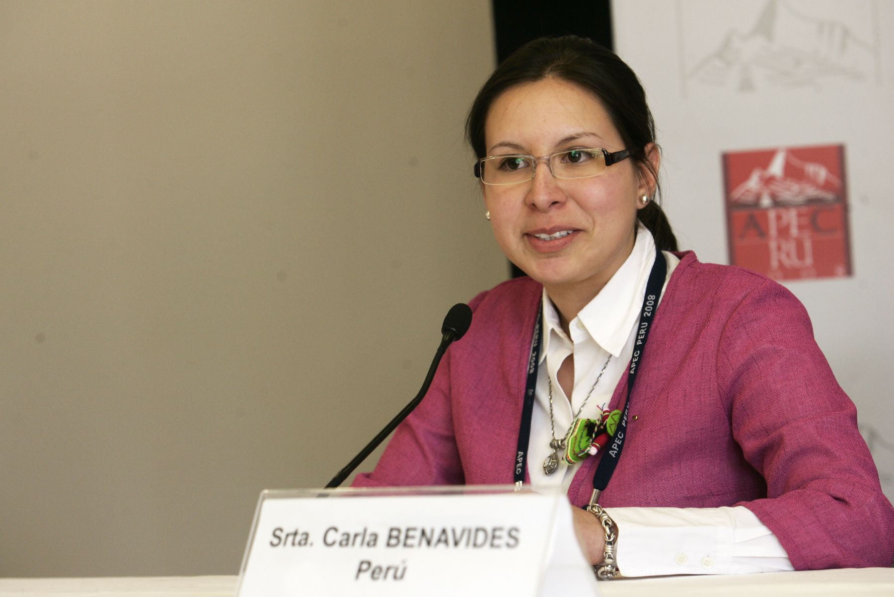 Carla Benavides, representante del Perú en el Encuentro de Jóvenes del APEC, en conferencia de prensa. Foto: ANDINA / Rafael Cornejo