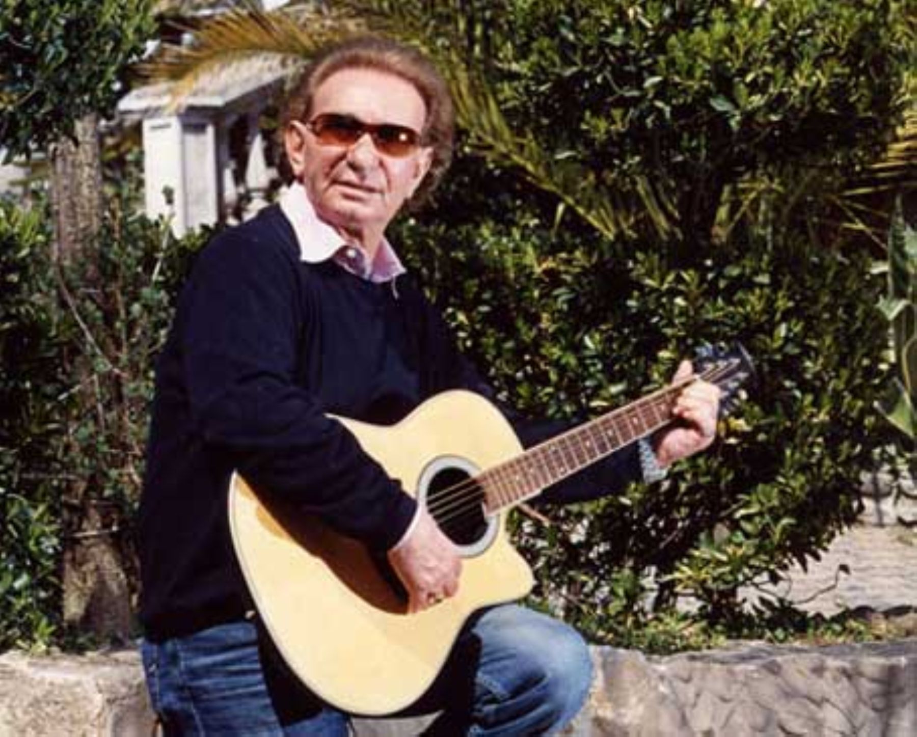 Cantante italiano, Nicola Di Bari. Cortesía