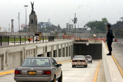 Concesionaria de la Línea 2 del Metro de Lima y Callao pidió a población tomar precauciones ante próximo cierre de vía. Foto: ANDINA/Héctor Vinces