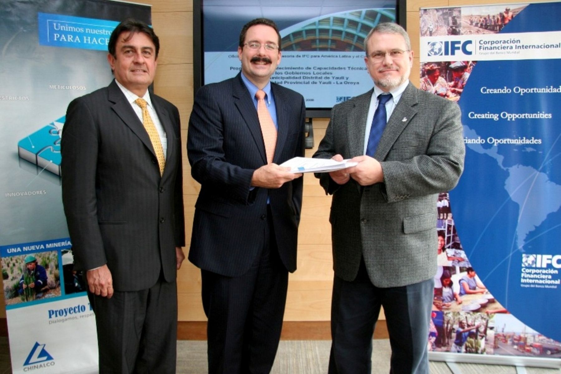 Minera Chinalco e IFC firman convenio para fortalecer capacidades de ...