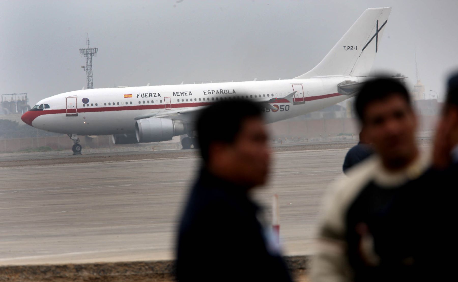 Avión de la Fuerza Aerea Española trasladará al Presidente Alan García y los Reyes de España a la ciudad de Trujillo. Foto: ANDINA / Alberto Orbegoso