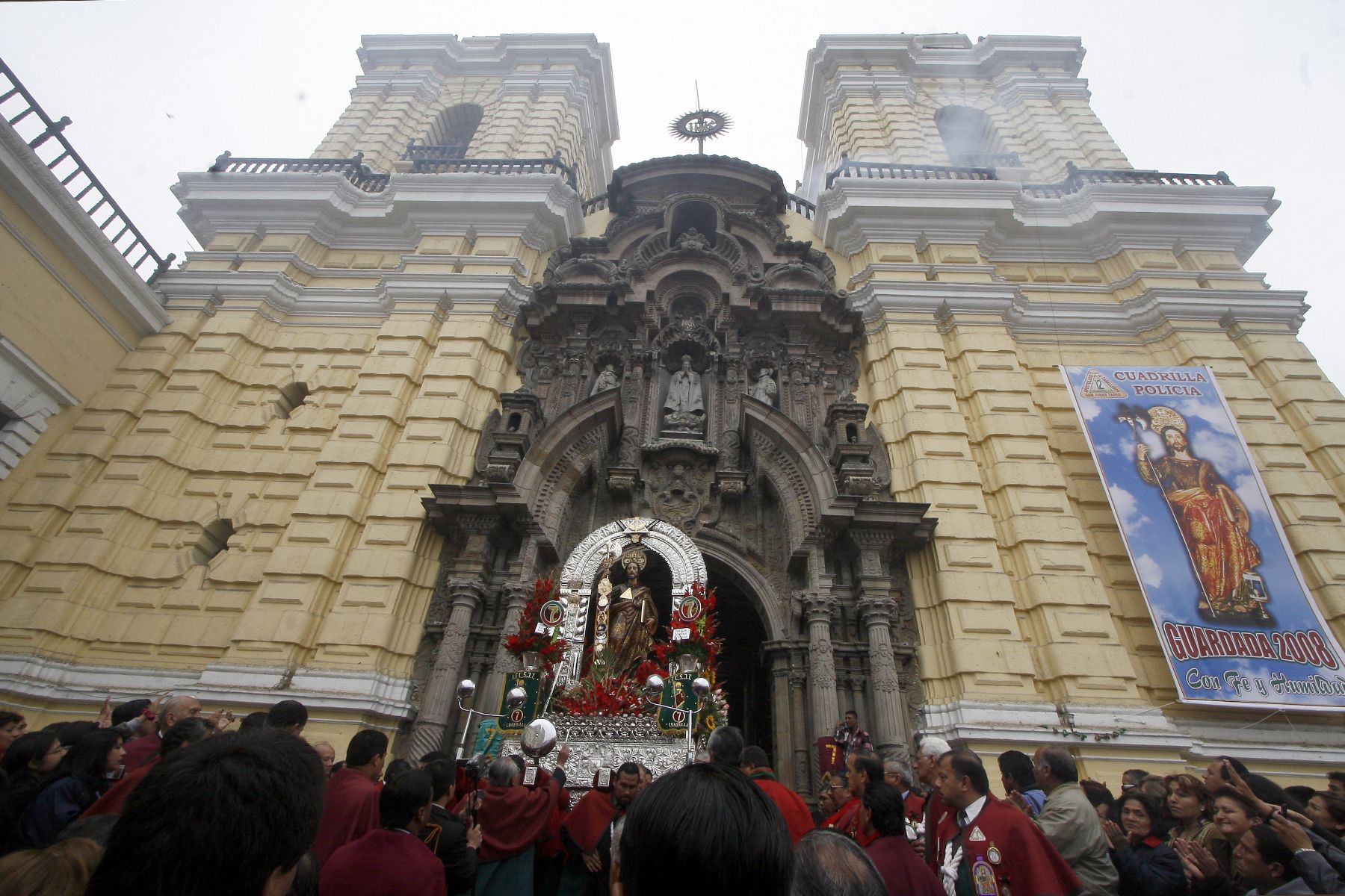 Imagen de San Judas Tadeo saldrá en procesión por calles de Lima | Noticias  | Agencia Peruana de Noticias Andina