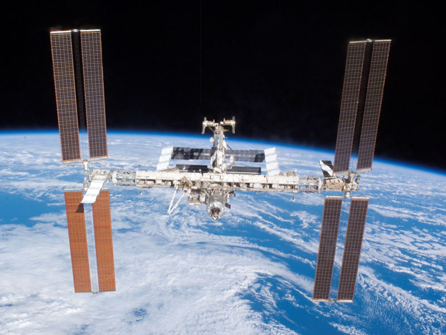 Este 8 de febrero, luego de aproximadamente las 7:33 pm, tendremos la oportunidad de observar la Estación Espacial Internacional (EEI)