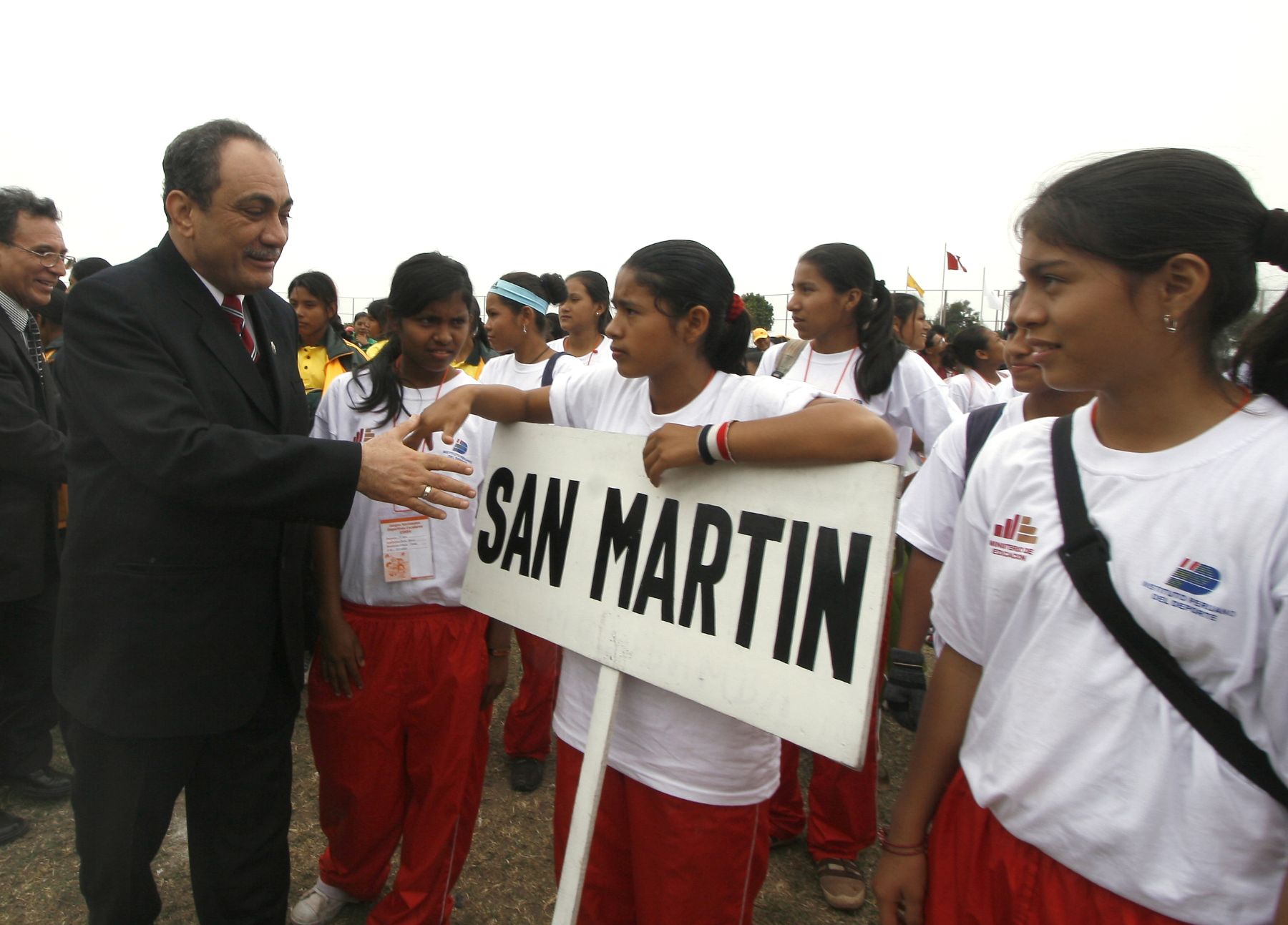 Viceministro de Educación, Idel Vexler, inauguró esta mañana los Juegos Deportivos Escolares en el estadio Manuel Bonilla de Miraflores. 
Foto: ANDINA/Stephanie Zollner