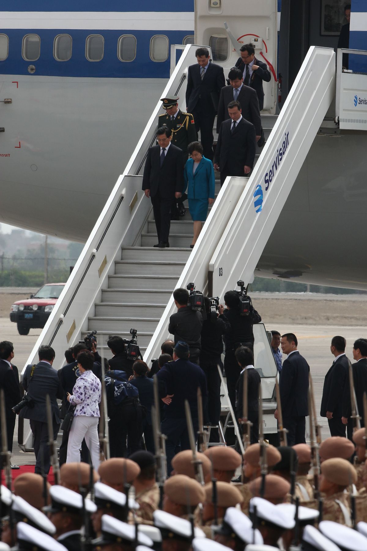 El presidente de la República Popular China, Hu Jintao, arribó esta tarde a Lima aterrizando en el Grupo Aereo Número 8. Foto: ANDINA/ Piero Vargas