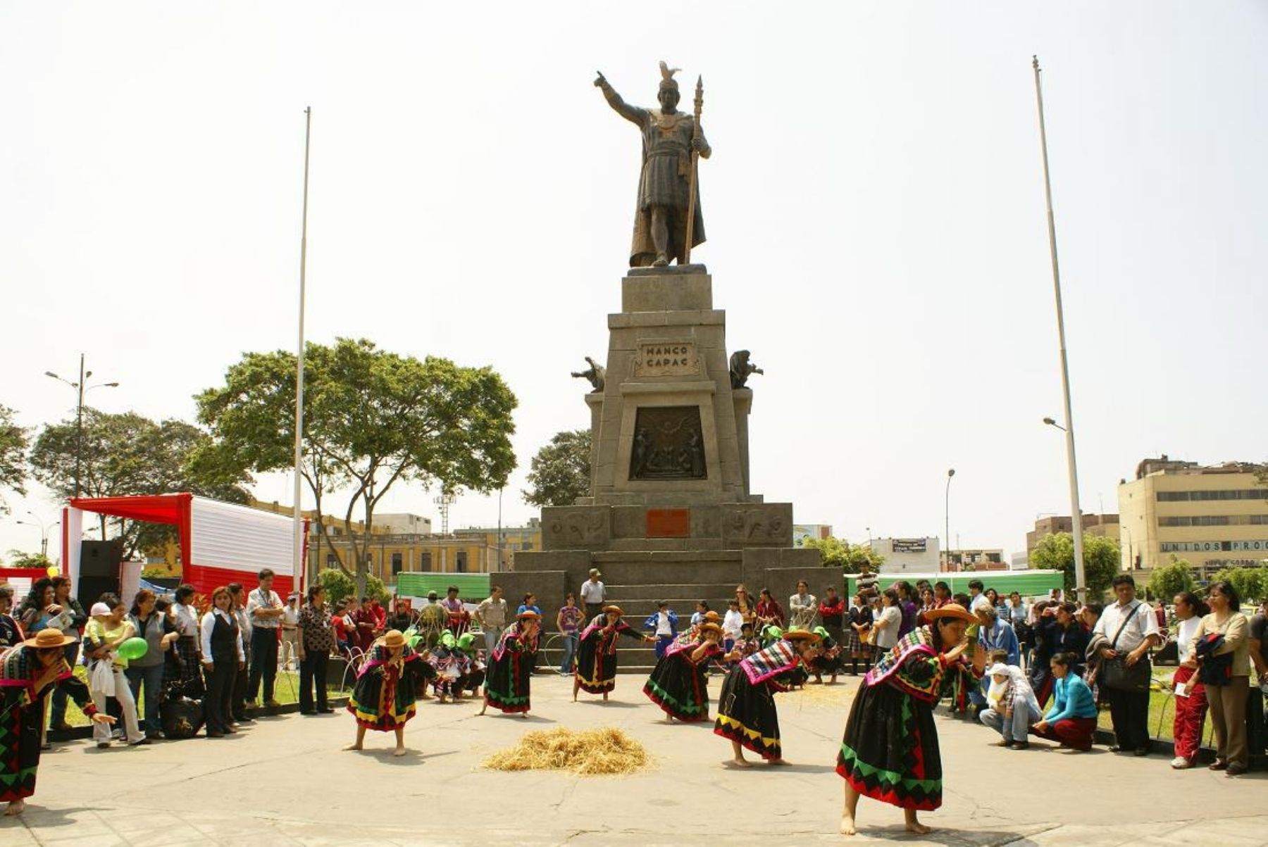 La Plaza Manco Cápac es desde hace dos años el centro de la cultura en La Victoria y es sinónimo de ambiente seguro para los vecinos y visitantes.