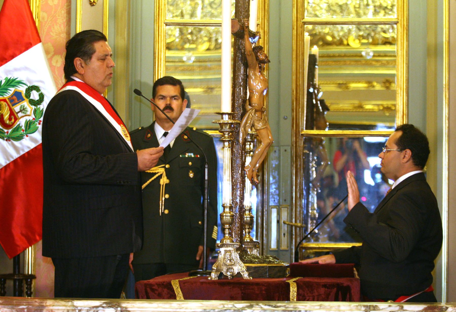 Luis Carranza sworn in again as minister of Economy and Finance. Photo: ANDINA /Vidal Tarqui.