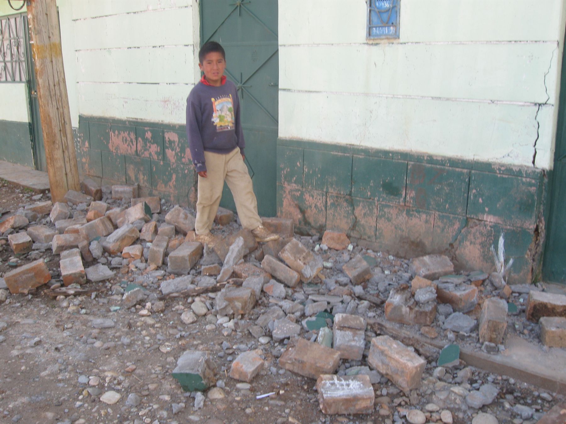 Daños ocasionados en el distrito de Paccha, provincia de Jauja, por sismo registrado en la víspera. Foto: ANDINA / Pedro Tinoco.