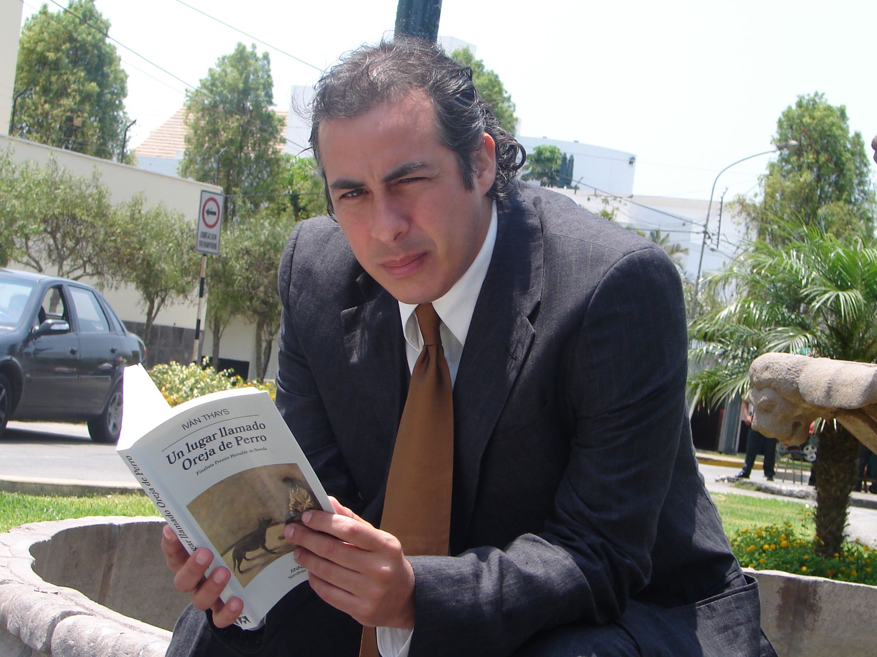 Iván Thays