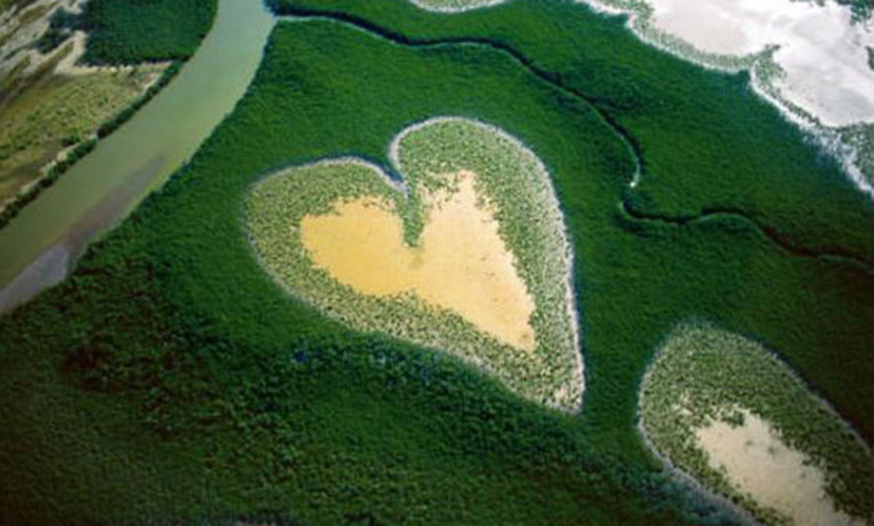 En víspera de San Valentin Google Earth muestra los corazones del mundo