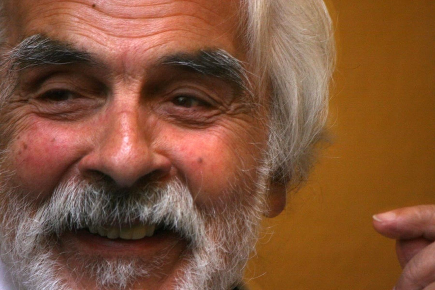 Hace 15 años falleció el gran cineasta Armando Robles Godoy.
Foto:ANDINA / Difusión
