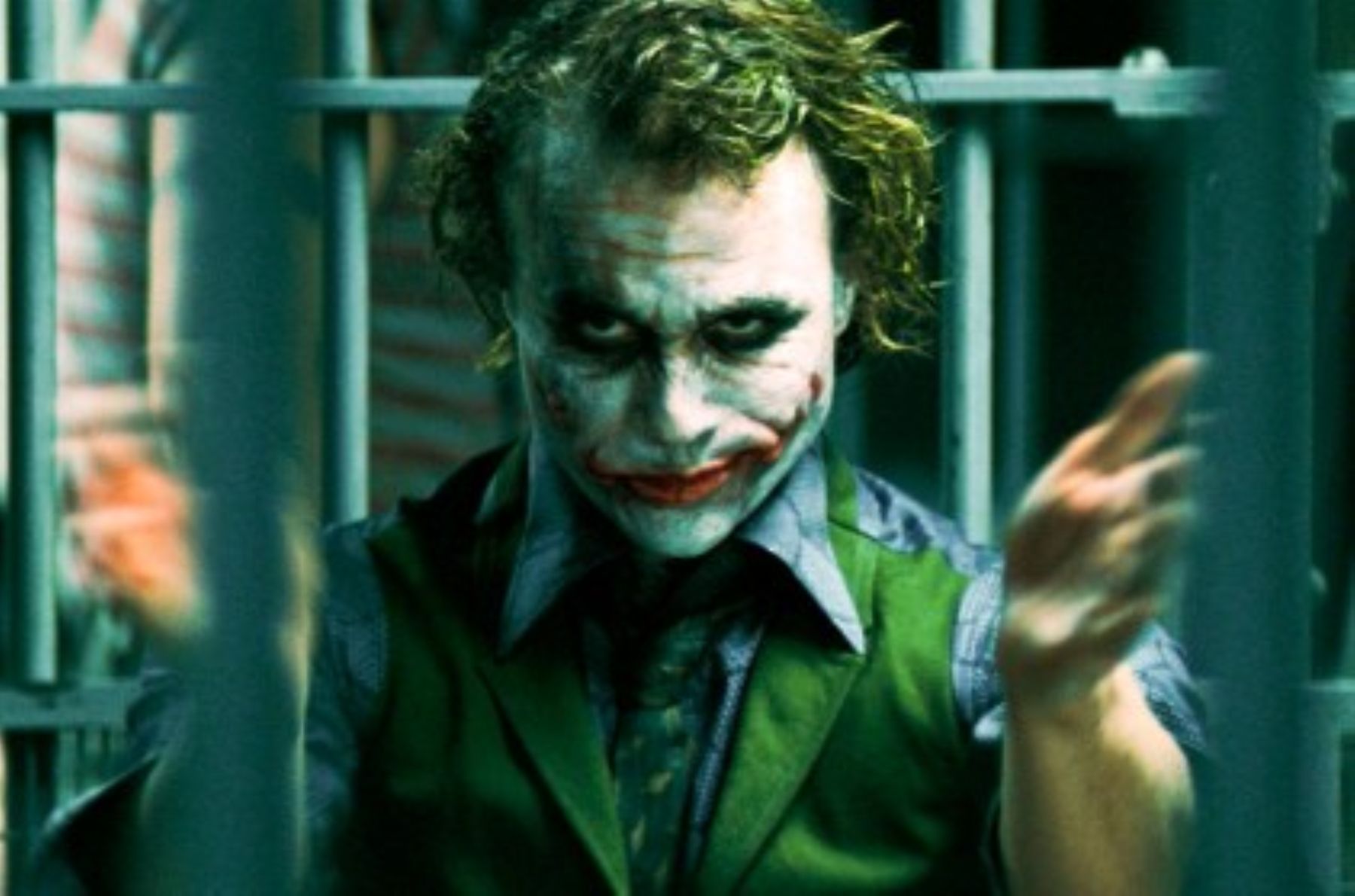 Heath Ledger interpretando al Guasón.