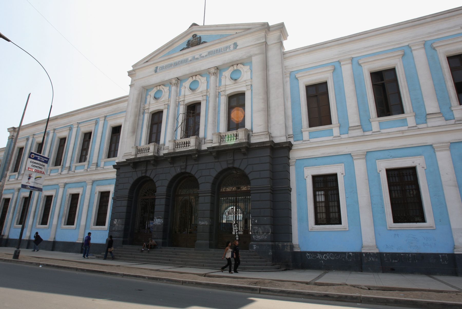 Fachada principal de centenario colegio Guadalupe.Foto.ANDINA/ Norman Córdova