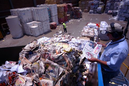 Planta procesadora de papel reciclado