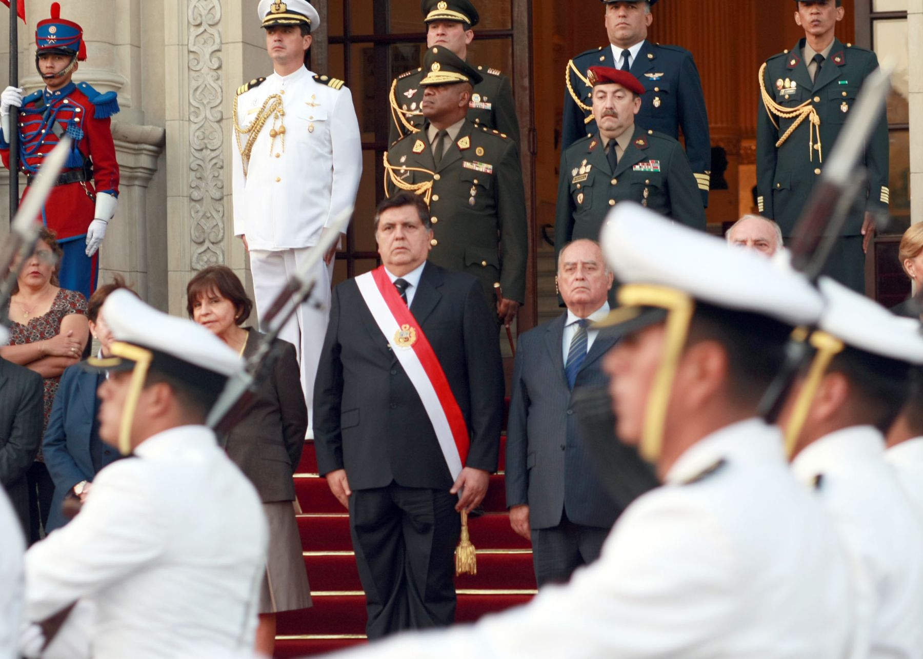 Presidente Alan García en el Homenaje de la Nación a los Defensores de la Democracia Víctimas del Terrorismo foto: Dante Zegarra.