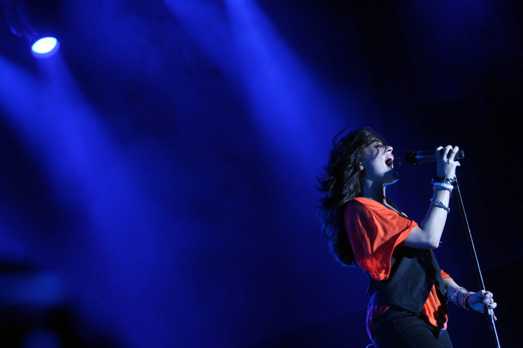 Demi Lovato, inicia el Concierto de los Jonas Brothers, en el Estadio Nacional de Lima. Foto: ANDINA / Alberto Orbegoso