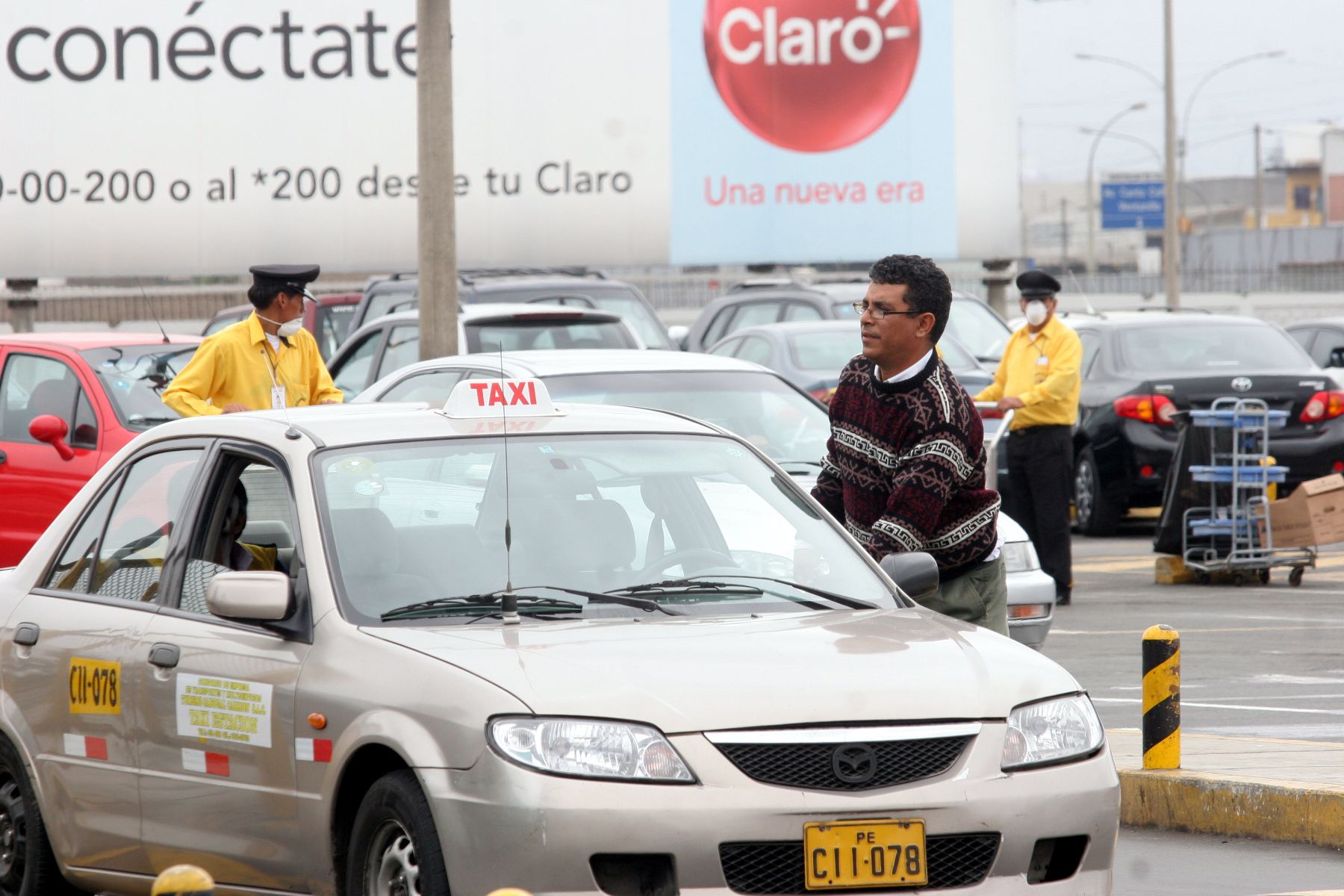 A taxistas no les alcanza requisito de antigüedad máxima de tres años para ingresar a servicio. Foto: ANDINA/Rocío Farfán.