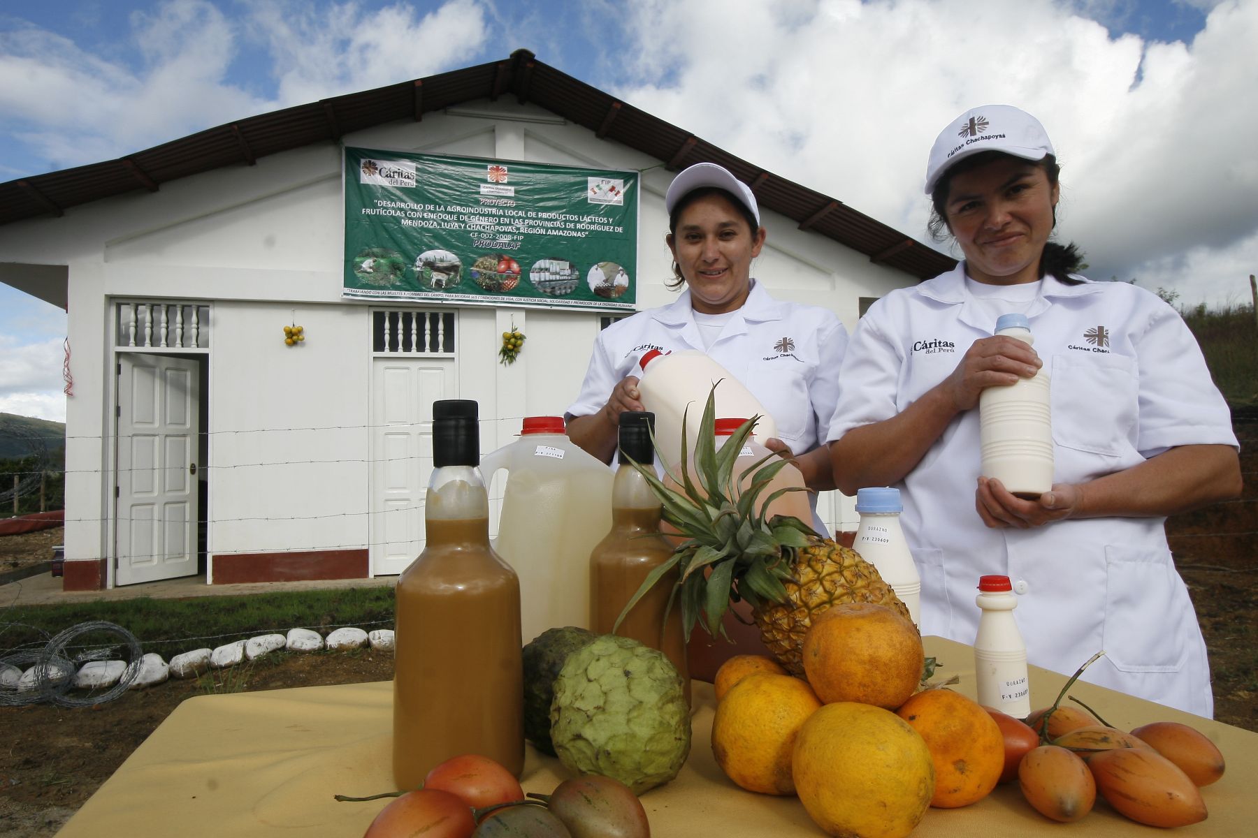 Caritas del Perú y el Fondo Italo Peruano inauguran Planta Agroindustrial "Huambo" en la provincia Rodríguez de Mendoza en Amazonas. 
Foto: ANDINA/Stephanie Zollner