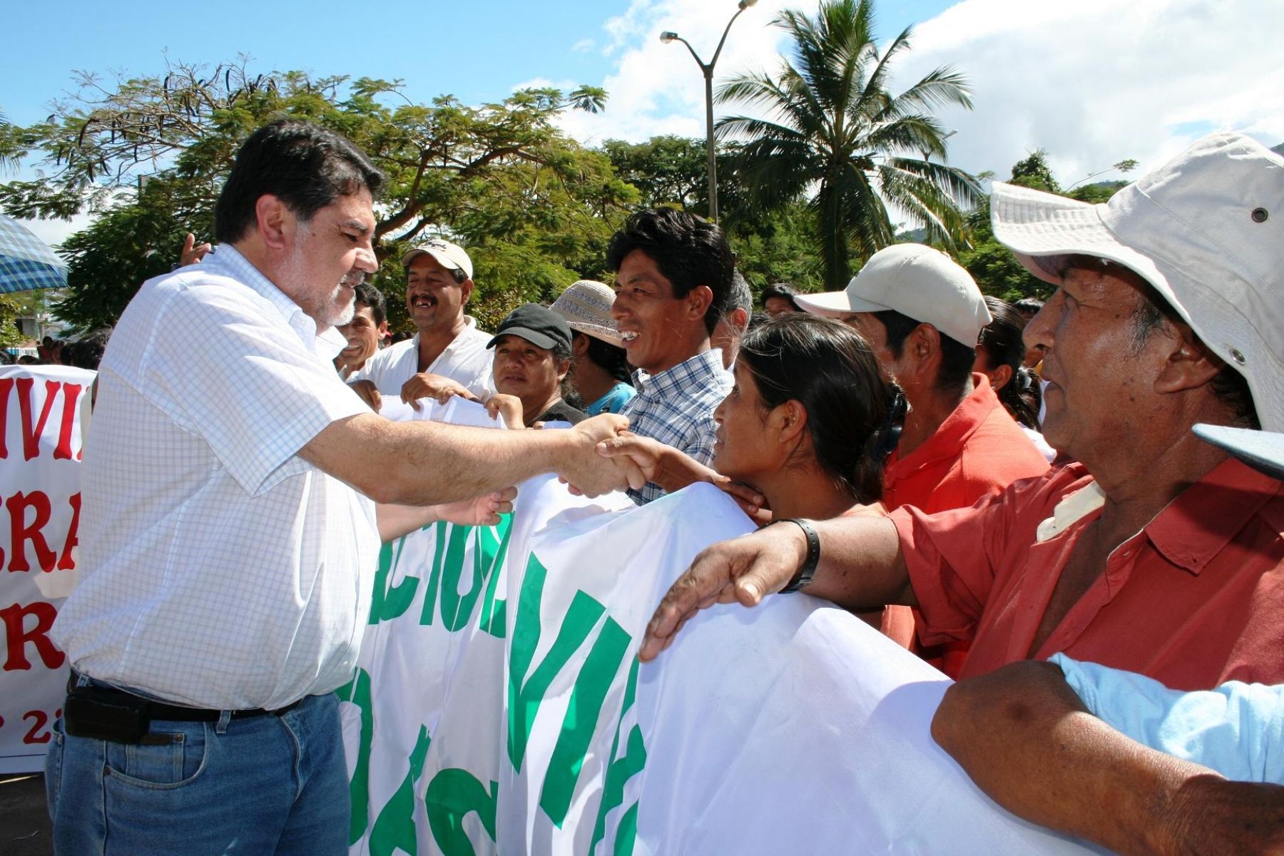 Ministro de Agricultura, Carlos Leyton, anunció entrega de S/ 30 millones para créditos a caficultores. FOTO: Minag