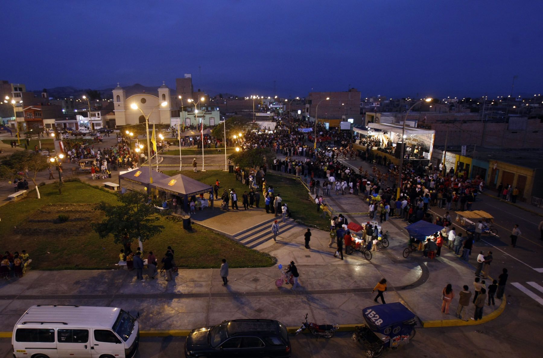 Supe celebra con fiesta multicolor declaratoria de Caral como Patrimonio Cultural de la Humanidad.Foto:ANDINA / Juan Carlos Guzmán Negrini.