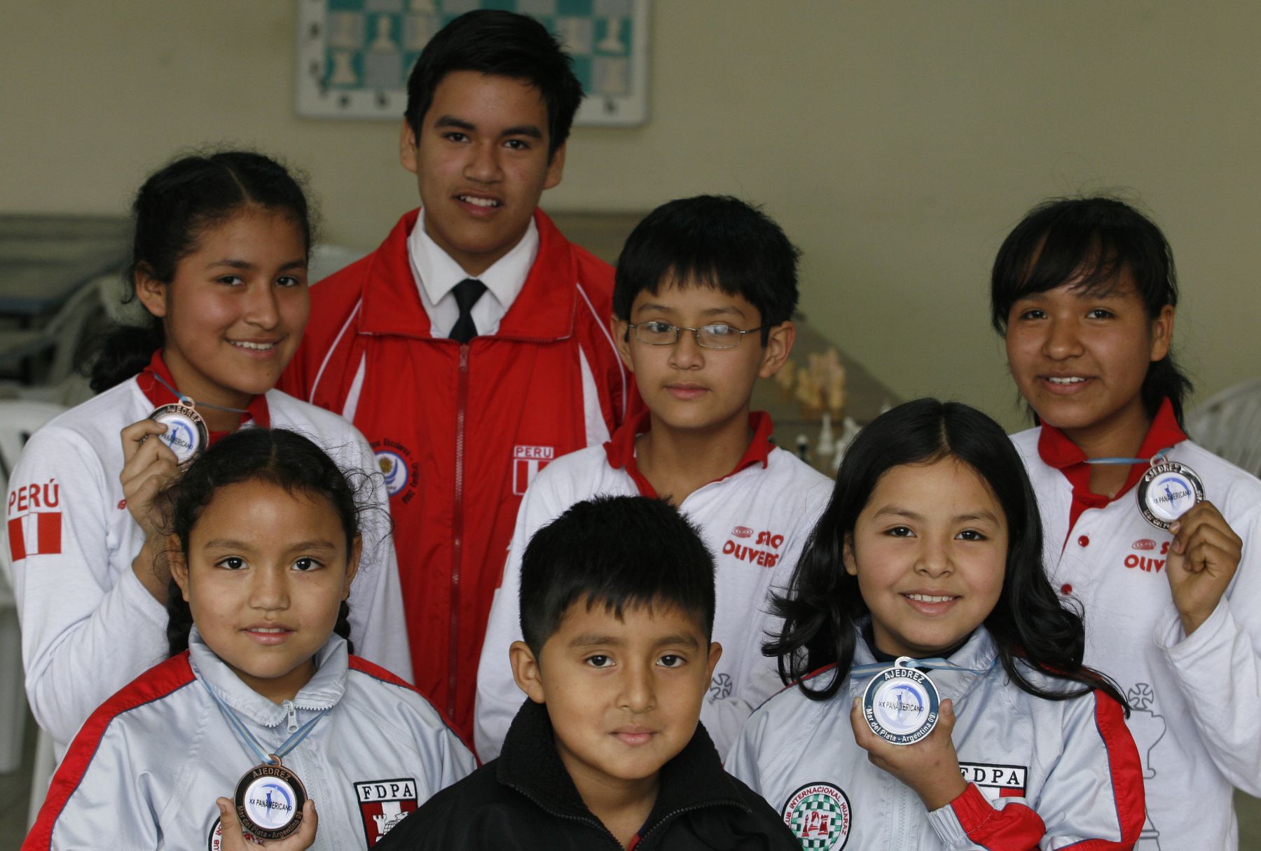 Peru’s Cori brothers shine in Argentina chess championship Noticias