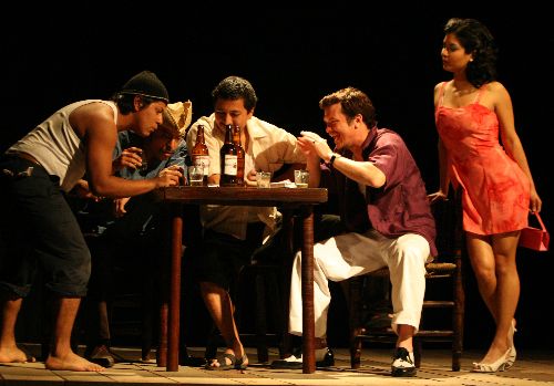 Giovanni Ciccia dirige puesta en escena de obra de  Mario Vargas Llosa "La Chunga".foto:ANDINA/Hector Vinces.