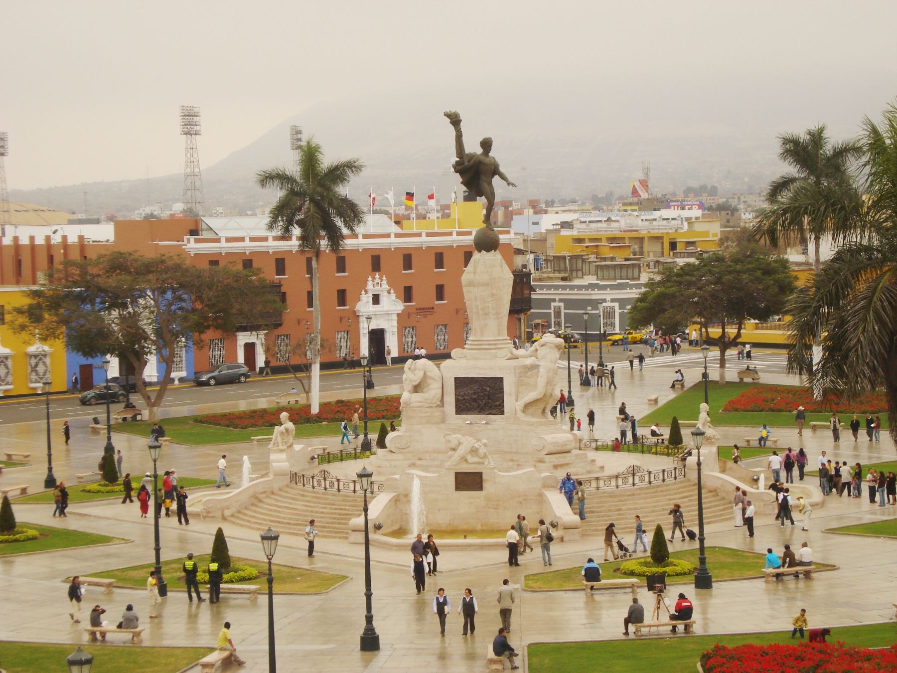 Plaza de Armas de Trujillo: Foto ANDINA/óscar Paz