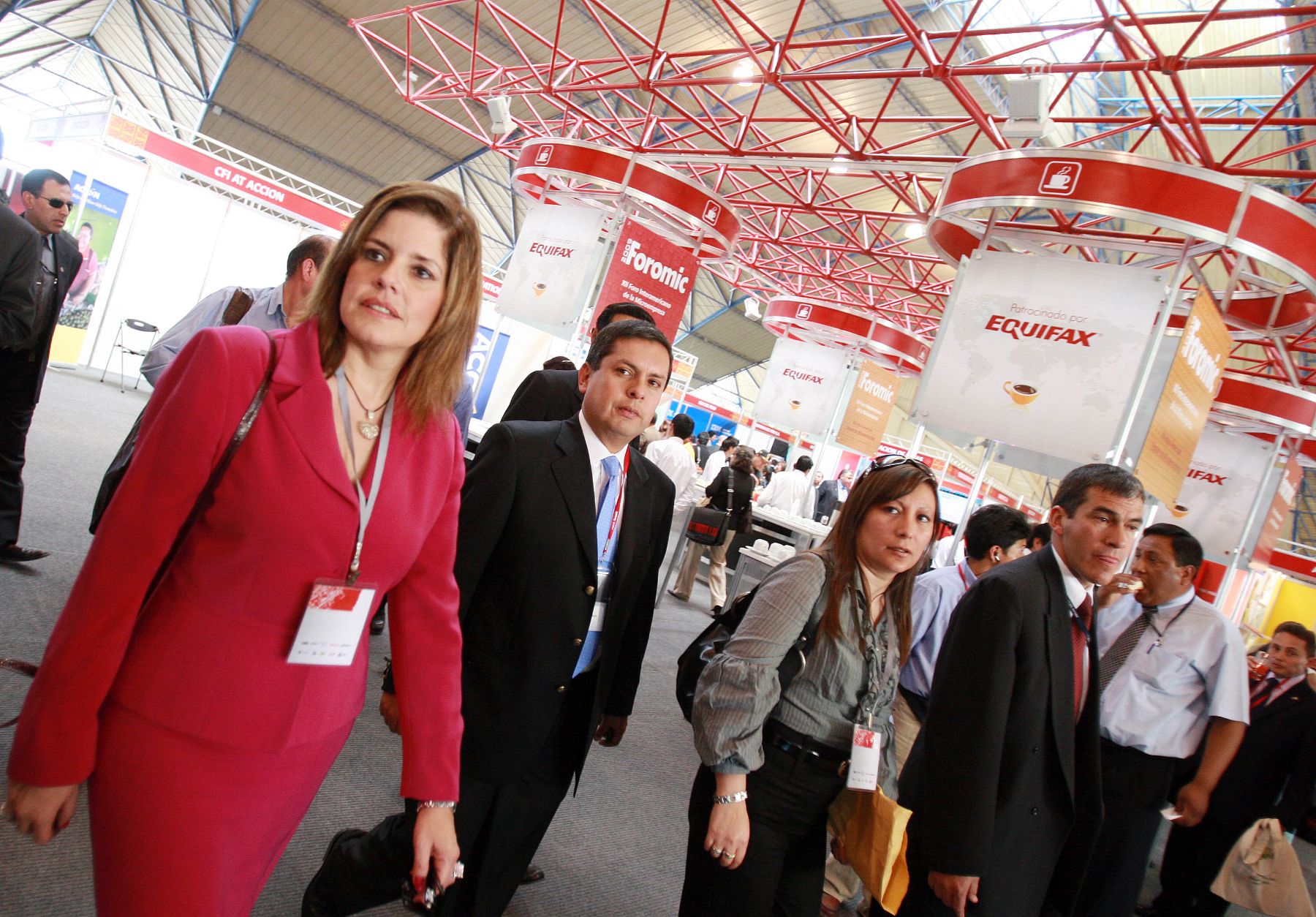 La ministra de la Producción, Mercedes Aráoz en el XII Foro Interamericano de la Microempresa (Foromic), en la ciudad de Arequipa.Foto: ANDINA/Carlos Lezama.