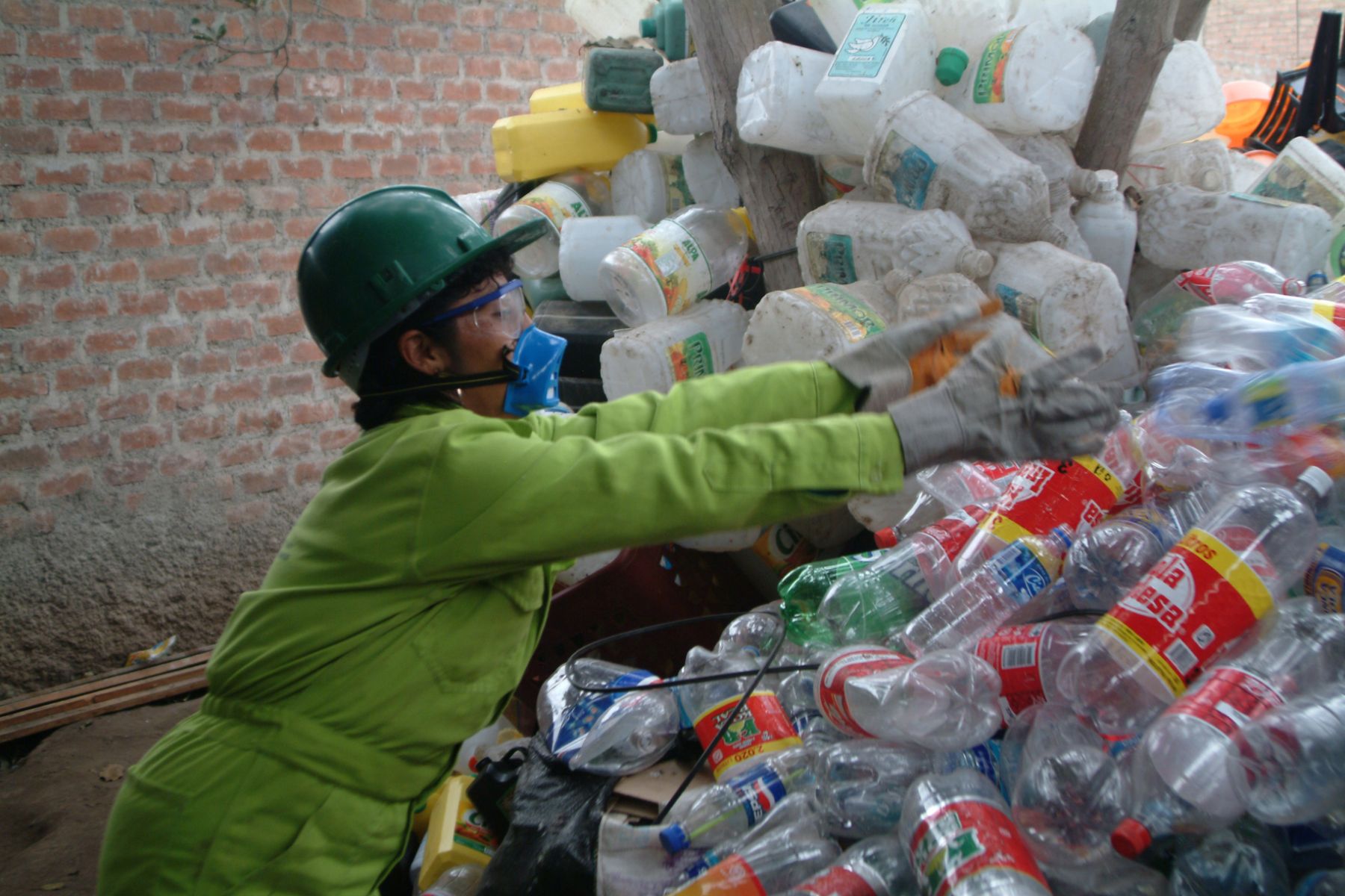 Solo el 12% de recicladores trabaja de manera formal en el Perú. Foto: ANDINA/archivo.