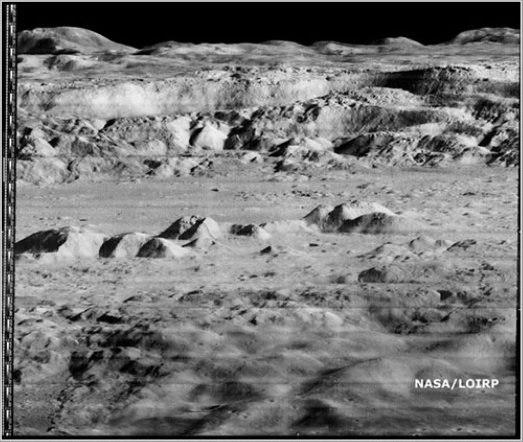 Misión de la NASA descubre indicios de agua en la Luna.