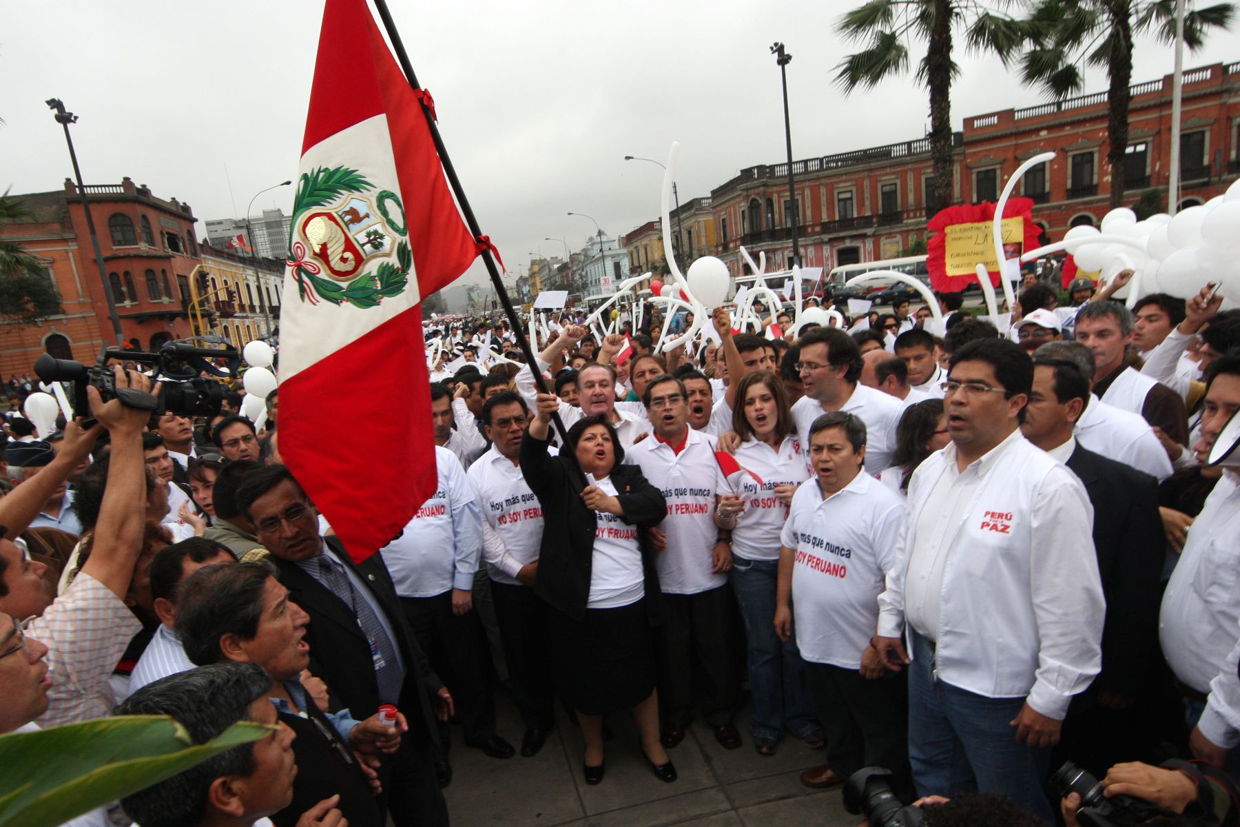 Ministros de Estado participan esta tarde de  la Gran Marcha por el Perú. Foto: ANDINA/ Piero Vargas