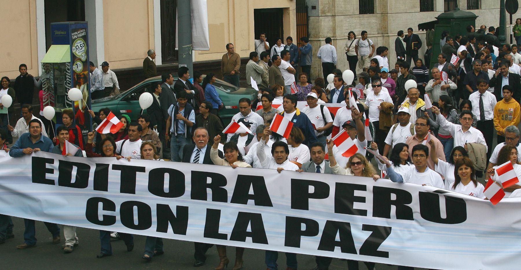 Trabajadores de Editoraperú participaron esta tarde de la Gran Marcha por el Perú.
Foto: ANDINA/Victor Palomino Gómez