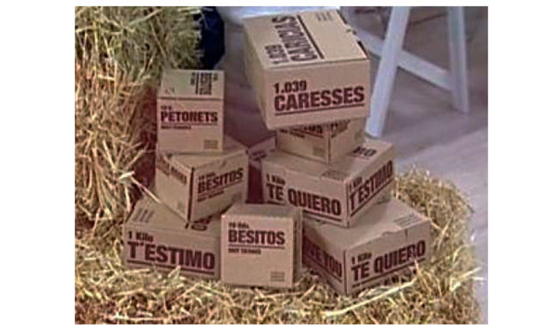 Peculiar negocio Se venden abrazos, besos y hasta mimos en cajas de