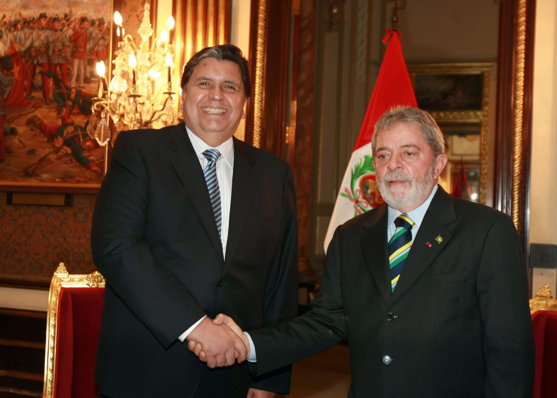 El presidente de la República, Alan García, recibió a su homólogo brasileño Luiz Inácio Lula de Silva en Palacio de Gobierno. Foto: Sepres.