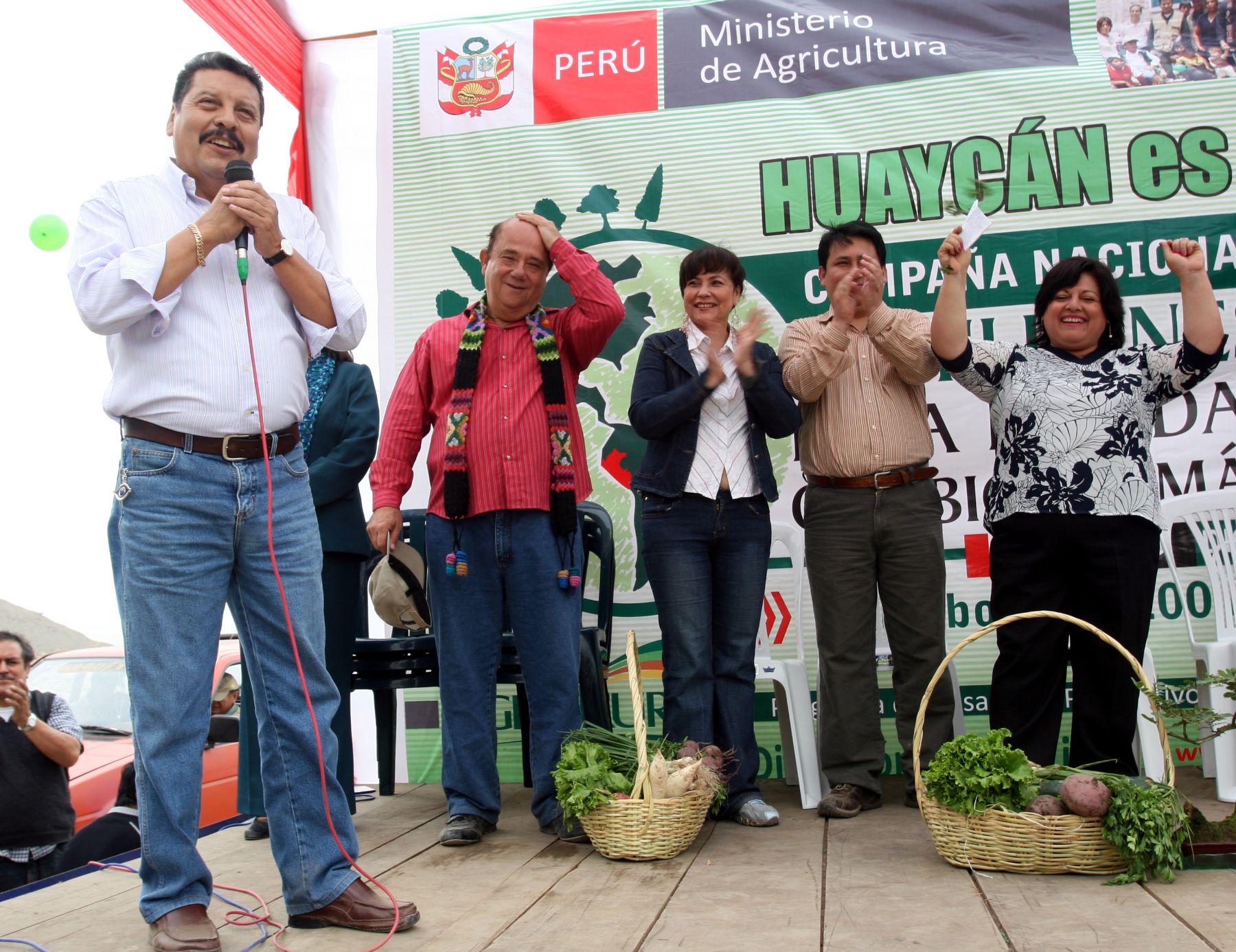 Lanzan En Huaycán Campaña De Reforestación Para Sembrar 60 Millones De