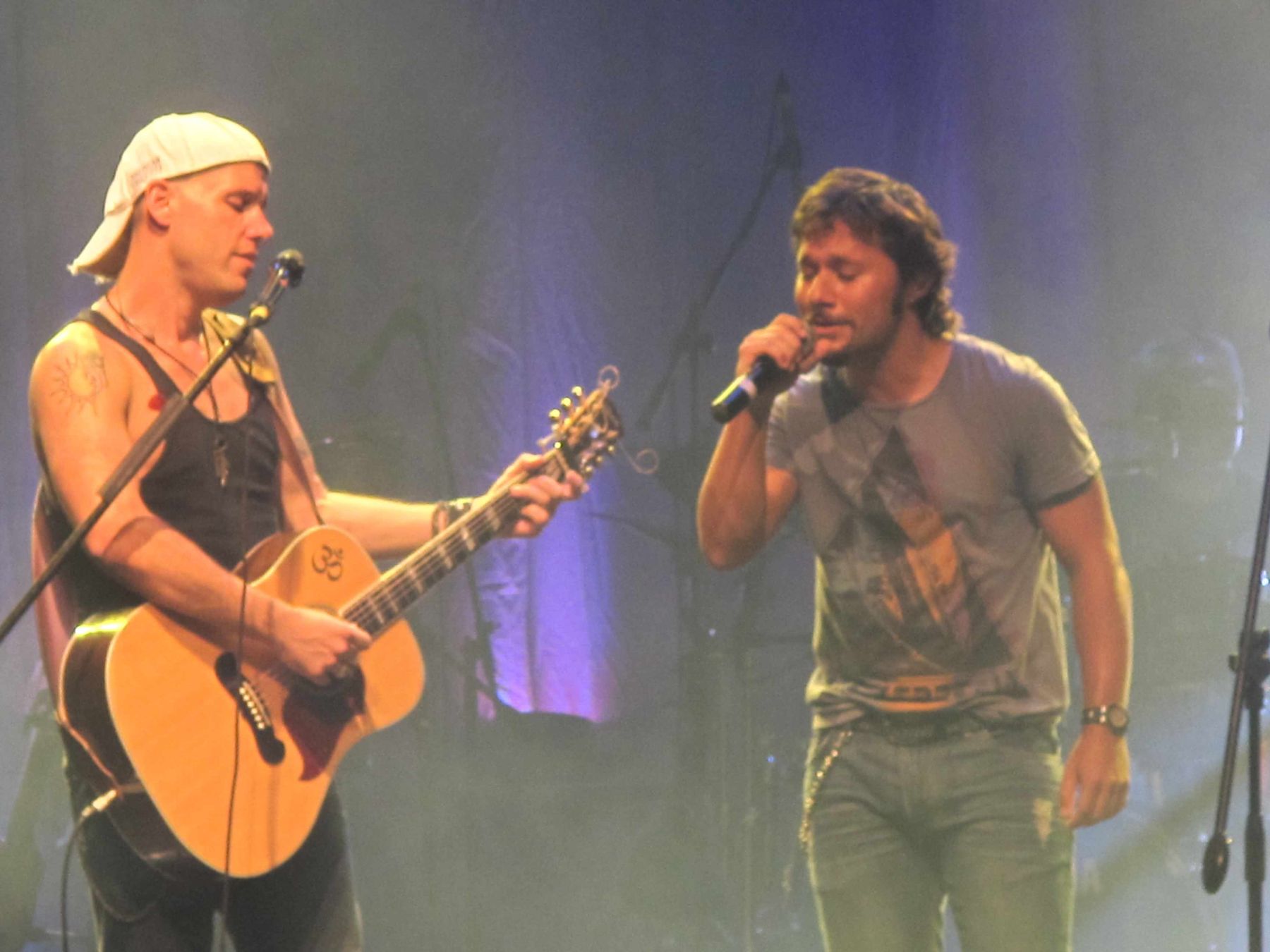 Diego Torres fue el invitado sorpresa en concierto de Gianmarco